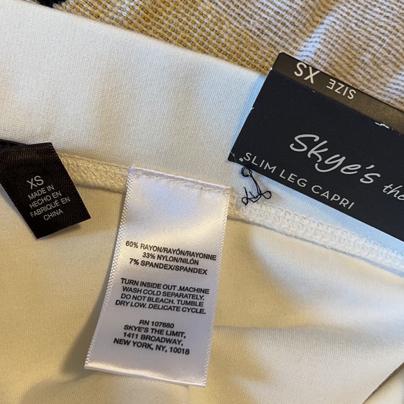 🔥Skye’s The Limit Slim Leg Capri - Picture 9 of 9